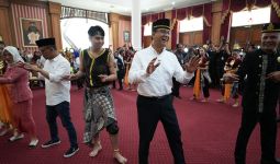 Apresiasi Peran Kedaton Kutai Kartanegara, Anies Berkomitmen Merawat Budaya Indonesia - JPNN.com