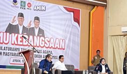 Begini Janji Anies saat Warga Ambon Keluhkan Pembangunan di Maluku - JPNN.com