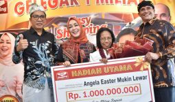 Guru SD di Kabupaten Flores Timur ini jadi Miliader Baru Easy Shopping - JPNN.com