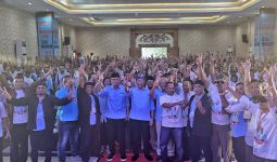 Wiranto Mengajak Mantan Aparat Desa Memenangkan Prabowo-Gibran Satu Putaran  - JPNN.com