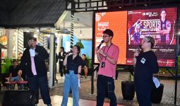 Alam Ganjar Ditantang Nyanyi Lagu Batak Hingga Main Game Bareng Anak Muda di Medan - JPNN.com