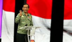 Integritas Kabinet Jokowi Tercoreng Akibat Mundurnya Mahfud - JPNN.com