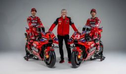 Lenovo Ducati Memperkenalkan Motor Pecco dan Bastianini Untuk MotoGP 2024 - JPNN.com