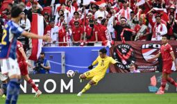 Lihat Aksi Ernando Ari Nyaris Mementahkan Penalti Jepang - JPNN.com