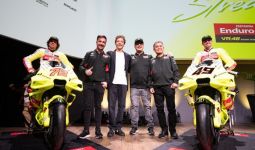 DNA Kuning Neon Merevolusi Jiwa Grafis Tim Pertamina Enduro VR46 Racing MotoGP - JPNN.com