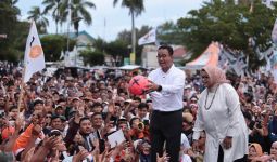 Anies akan Bangun Embarkasi Haji dan Stadion Berstandar FIFA di Aceh - JPNN.com
