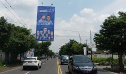 Billboard Raksasa PAN Menang Bantu Rakyat Disukai Warga Solo - JPNN.com