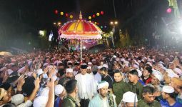 Ganjar Menghadiri Milad ke-28 Majelis Nurul Musthofa, Kalimat Terakhirnya Luar Biasa - JPNN.com