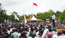 Bansos Dirapel Menjelang Pilpres, Anies Singgung Kebutuhan Rakyat Dipaksa Ikut Kalender Politik - JPNN.com