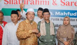 Mahfud MD Diterima Jadi Keluarga Besar Ponpes Babakan Ciwaringin Cirebon - JPNN.com