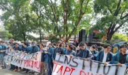Polemik Pinjol UKT di ITB, BPKN: Hak Mahasiswa Selaku Konsumen Potensial Dilanggar - JPNN.com