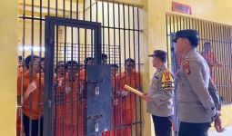 Sukseskan Pemilu 2024, Polres Rohul Pastikan Tahanan Dapat Menggunakan Hak Pilih di TPS Terdekat - JPNN.com