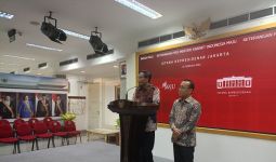 Mahfud MD Bertemu Jokowi Secara Tertutup, Bicara dari Hati dan Saling Senyum - JPNN.com