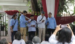 Mengenal Capres 02 Lebih Dekat, JDI Gelar Bedah Buku 'Prabowo Pemimpin di Atas Garis' - JPNN.com