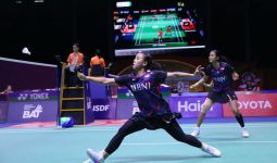 Banyak Bikin Kesalahan, Ana/Tiwi Angkat Koper di Semifinal Thailand Masters 2024 - JPNN.com