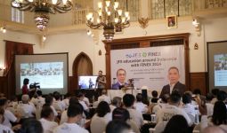 Finex Bersama BBJ Melanjutkan Seminar Edukasi Forex dan Emas Berjangka di Surabaya - JPNN.com