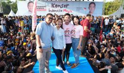Kampanye Akbar Prabowo-Gibran, Kaesang Tampil Beda dengan Baju Pink - JPNN.com