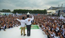 Anies Sampaikan Pesan Ikhtiar untuk Perubahan saat Kampanye di Pasuruan - JPNN.com