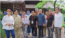 Peringati HPN 2024, PWI dan KLHK Tanam Mangrove di TWA Angke Kapuk Jakarta - JPNN.com