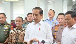Surya Paloh jadi Buah Bibir, Prabowo Tenang di Samping Jokowi - JPNN.com