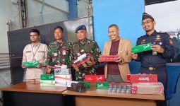 Avsec SMB II Palembang Gagalkan Penyelundupan 348 Slop Rokok Ilegal - JPNN.com