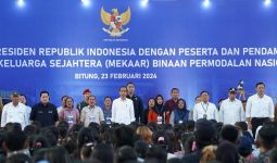 Nasabah PNM Mekaar Dipuji Jokowi, Ternyata Ini Sebabnya - JPNN.com