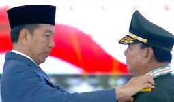 Ini Kata Jokowi soal Kenaikan Pangkat Prabowo Subianto - JPNN.com