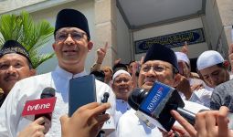 Anies-Cak Imin Kompak Ucapkan Selamat kepada Prabowo yang Dianugerahi Jenderal Kehormatan - JPNN.com