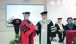 Prof. Dudi Rudianto Dikukuhkan Jadi Guru Besar Universitas Bakrie - JPNN.com