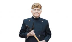Pj Gubernur Agus Fatoni Dianugerahi Gelar Kanjeng Raden Tumenggung dari Keraton Surakarta - JPNN.com