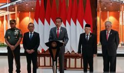 Jokowi Meninggalkan Indonesia, Lalu Tunjuk Sosok Ini Sebagai Penggantinya, Siapa? - JPNN.com