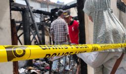 Diduga Dibakar Orang Tak Dikenal, 2 Rumah di Palembang Hangus - JPNN.com