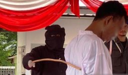 Cabuli Gadis 19 Tahun, Pemuda di Aceh Barat Dicambuk Ratusan Kali - JPNN.com