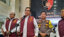 Sempat jadi DPO, 1 Anggota Nonaktif PPLN Kuala Lumpur Menyerahkan Diri ke Polisi - JPNN.com