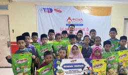 Momogi Ajak Anak-Anak Berbagi di Bulan Ramadan - JPNN.com