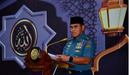 Berbuka Puasa Bersama Personel Mabesal, Begini Pesan KSAL Laksamana Muhammad Ali - JPNN.com