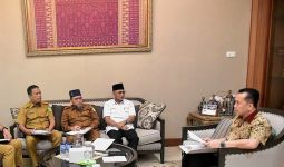 Pj Gubernur Agus Fatoni Dorong Percepatan Penyelesaian Tol Betung-Bayung Lencir - JPNN.com