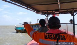 Kapal yang Mati Mesin di Banyuasin Ditemukan, Seluruh Kru Sudah Dievakuasi - JPNN.com