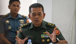 2 Jenderal Minta Maaf soal Bentrok Brimob dan TNI AL - JPNN.com