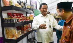 Penjabat Gubernur Jateng Dorong Ekosistem Halal Melalui Penguatan UMKM - JPNN.com