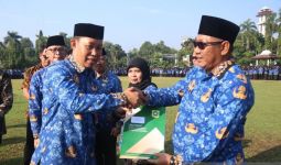 4.044 PPPK Terima SK, Pj Bupati Bogor: Jaga Integritas sebagai Aparatur Pemerintah - JPNN.com
