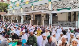 Nuzulul Quran dan Tradisi-Tradisi Rutin di Masjid Keramat Luar Batang - JPNN.com
