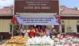 PT Kideco Bagikan 16.300 Paket Sembako untuk Warga Prasejahtera di Kabupaten Paser - JPNN.com
