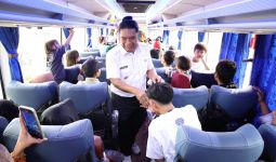 Pj Gubernur Al Muktabar Lepas Keberangkatan 22 Bus Program Mudik Gratis Pemprov Banten - JPNN.com