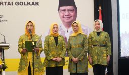 Pengajian Al-Hidayah dan Himpunan Wanita Karya Dukung Airlangga - JPNN.com