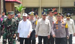 Panglima TNI Bersama Sejumlah Tokoh Tinjau Arus Balik Lebaran 2024, Lihat - JPNN.com