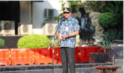 Nana Sudjana: Pelaksanaan Mudik dan Arus Balik Lebaran 2024 di Jateng Berjalan Lancar - JPNN.com