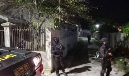 Bersenjata Laras Panjang, Densus 88 Tangkap Satu Terduga Anggota Jemaah Islamiyah di Palu - JPNN.com