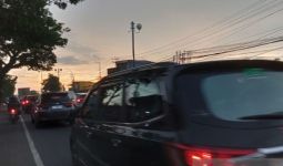 Longsor Terjang Jalan Poros Maros-Bone Tompo Ladang, Pengendara Diminta Gunakan Jalur Alternatif - JPNN.com