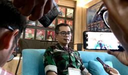 Dua Prajurit TNI Tersambar Petir saat Jaga Markas di Cilangkap, Begini Kondisinya - JPNN.com